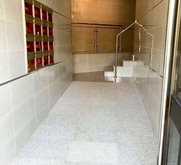 Adecuación de portal en Blimea San Martín del Rey Aurelio Asturias