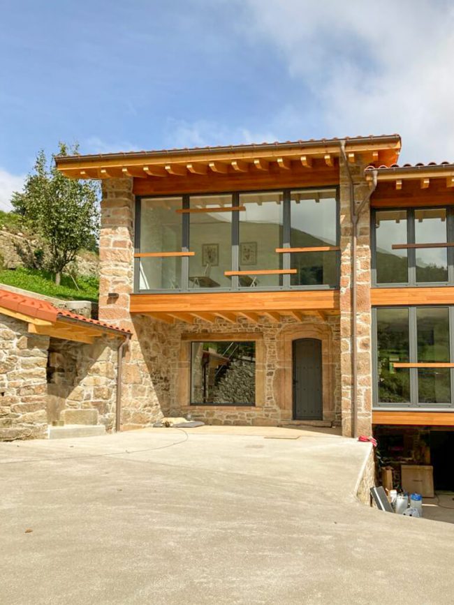Casa en La Azorera Tineo Dolmen Arquitectos
