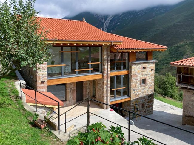 Casa en La Azorera Tineo Dolmen Arquitectos