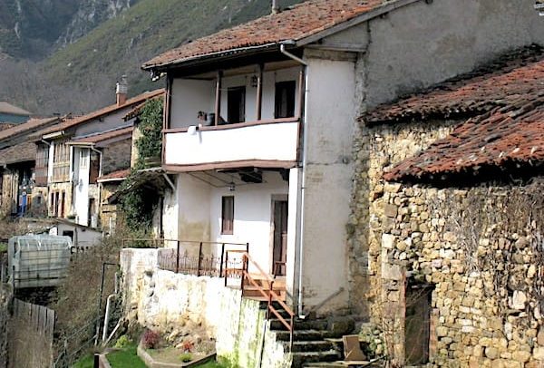Casona rehabilitada en Sobrescobio Asturias