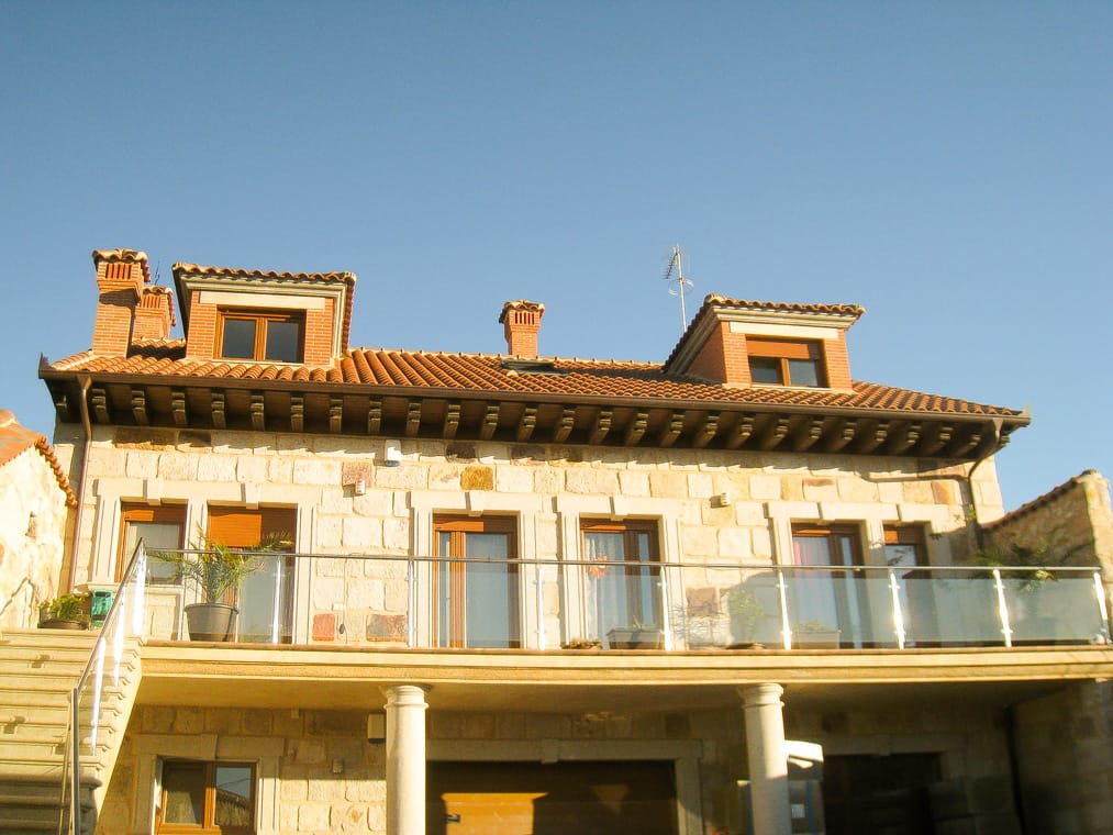 Diseño de chale San Frontis en Zamora