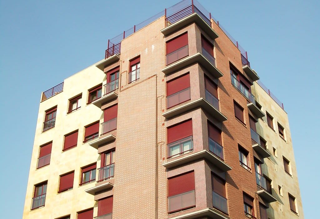 Diseño de un edificio de viviendas en Oviedo Asturias por Dolmen Arquitectos de Gijón