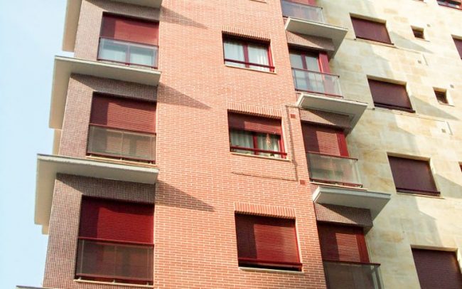 Diseño de un edificio de viviendas en Oviedo Asturias por Dolmen Arquitectos de Gijón