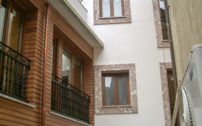 Diseño de un hotel en Belmonte de Miranda Asturias