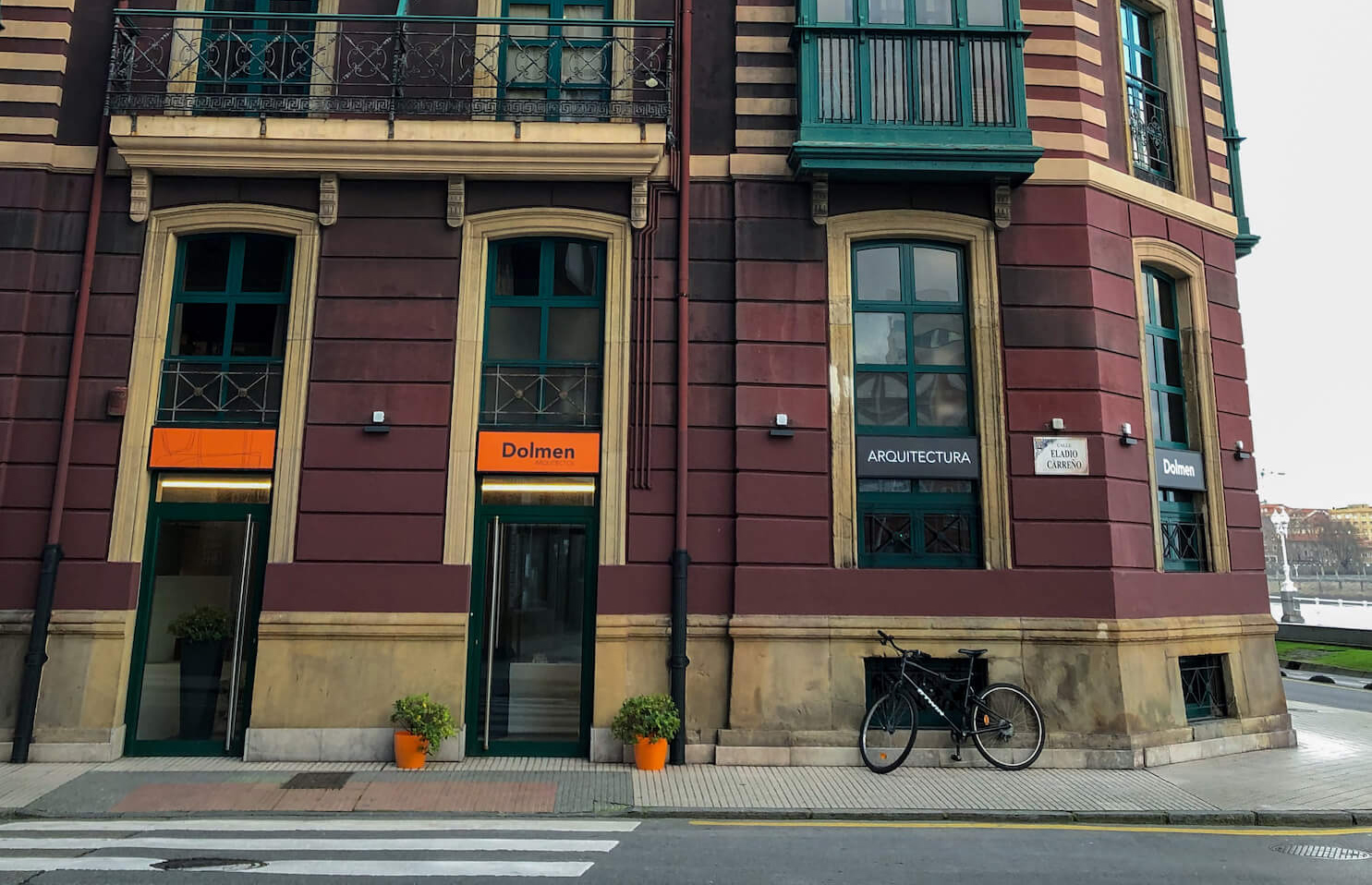 Dolmen Arquitectos calle Ezcurdia estudio de arquitectura Gijón 7 horizontal Dolmen Arquitectos calle Ezcurdia estudio de arquitectura en Gijón Asturias