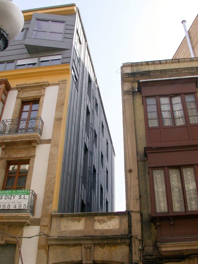 Edificio de viviendas en calle Capua Gijón obra de Dolmen Arquitectos Asturias