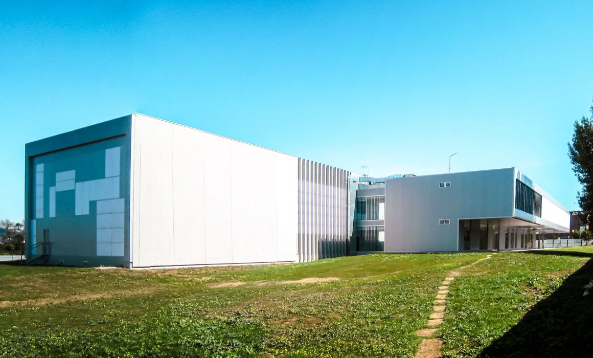 Edificio del Centro de Servicios Científico-Tecnológicos del Campus de Gijón Dolmen Arquitectos