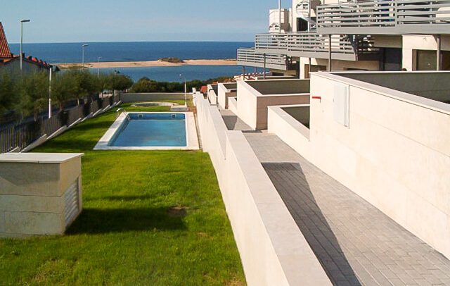 Edificio viviendas colectivas en Mogro Nuragos Grupo Pinta Dolmen Arquitectos