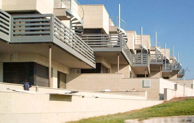 Edificio viviendas colectivas en Mogro Nuragos Grupo Pinta Dolmen Arquitectos