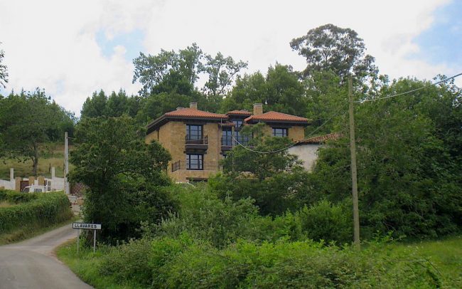 Exterior chale vivienda unifamiliar Villaviciosa Asturias