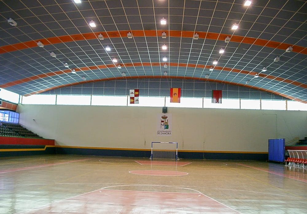 Pabellón poliderpotivo Ángel Nieto Zamora reforma interior de Dolmen Arquitectos de Gijón