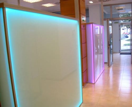 Paneles de vidrio Siero clinica dental Asturias