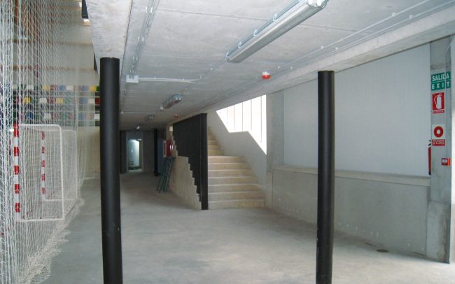 Polideportivo en Panes diseño de Dolmen Arquitectos de Asturias