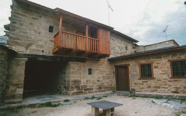 Reforma de casa tradicional en Muelas de los Caballeros Zamora obra de Dolmen Arquitectos