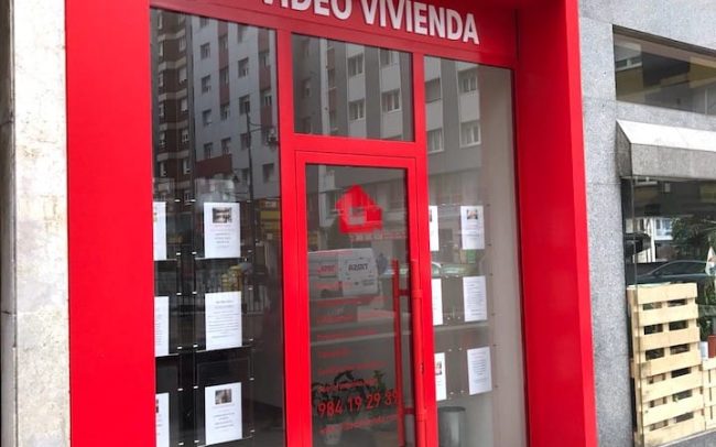 Reforma de local comercial de inmobiliaria en Gijon
