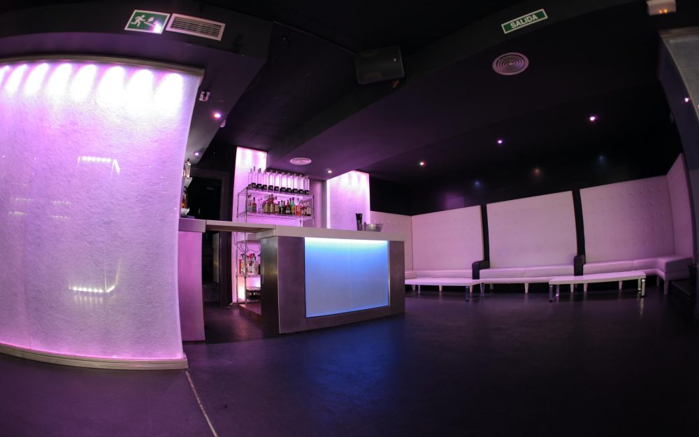 Reforma de local para bar en Oviedo Dolmen Arquitectos Asturias