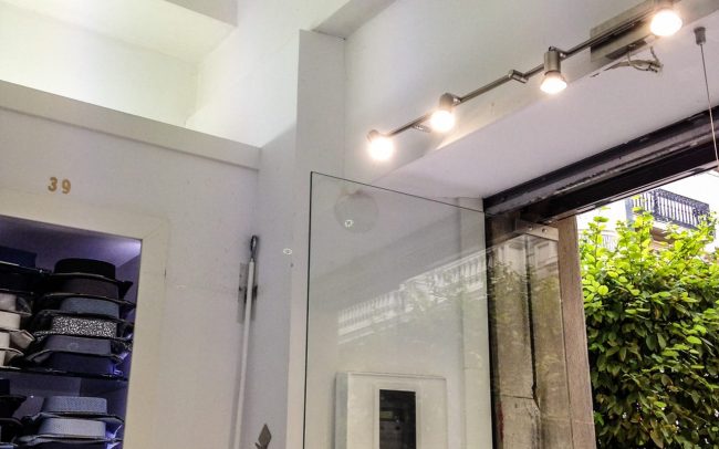 Reforma de tienda de ropa italiana en Santander Cantabria