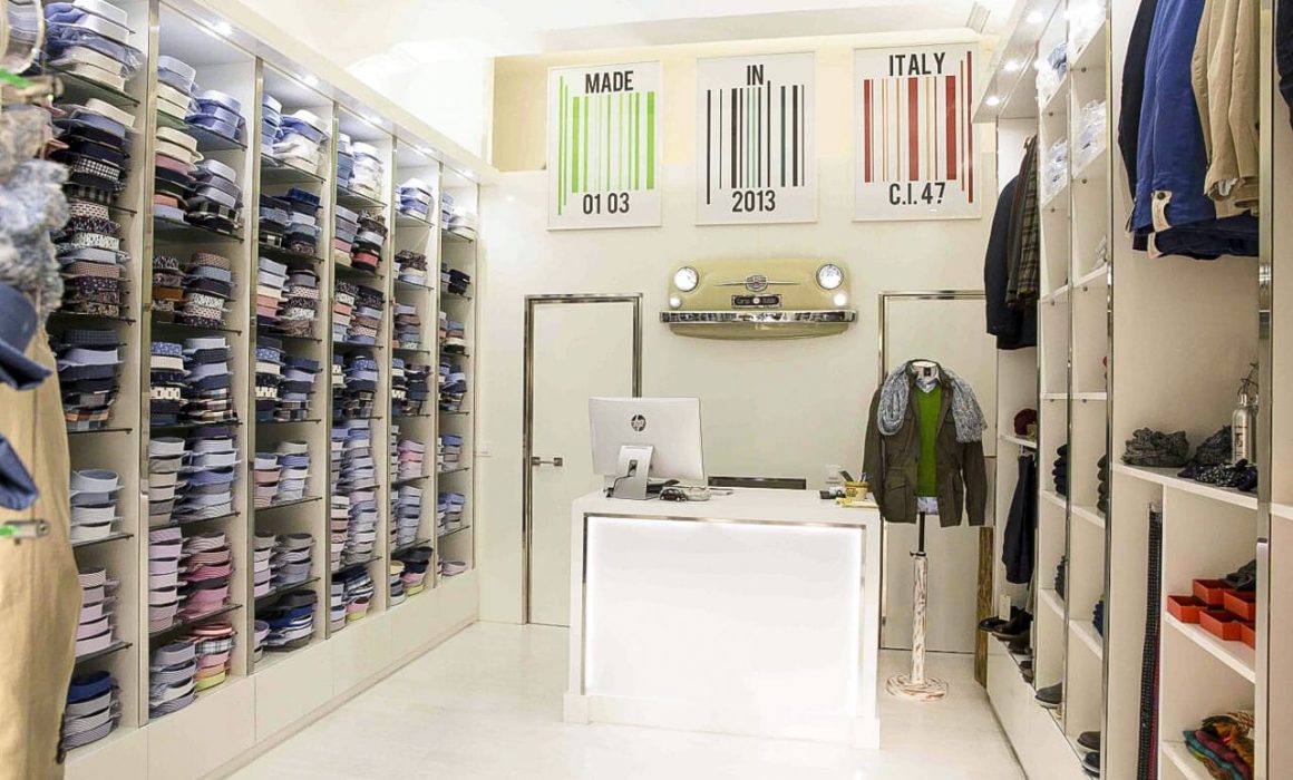 Reforma de tienda de ropa italiana en Santander Cantabria