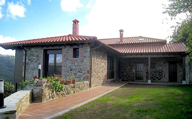 Reforma y ampliación de vivienda en La Tabla Cudillero en Asturias