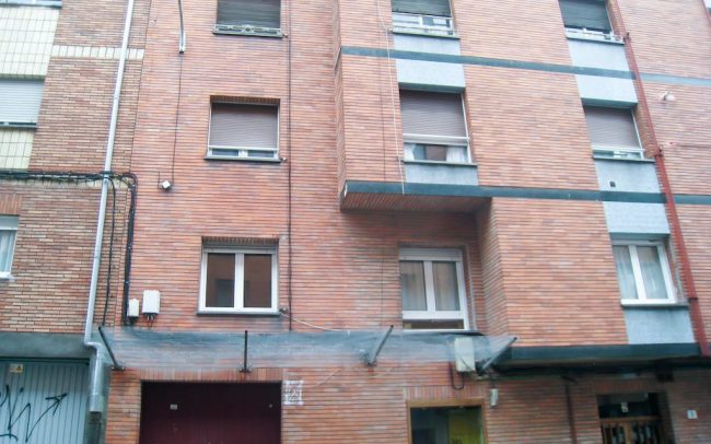 Renovación de fachadas en la calle Reconquista de Gijón Asturias