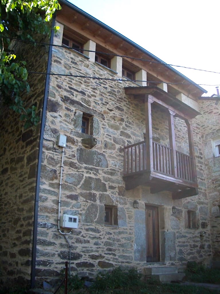 Rehabilitacion de vivienda Castellanos de Sanabria por arquitecto Asturias Dolmen