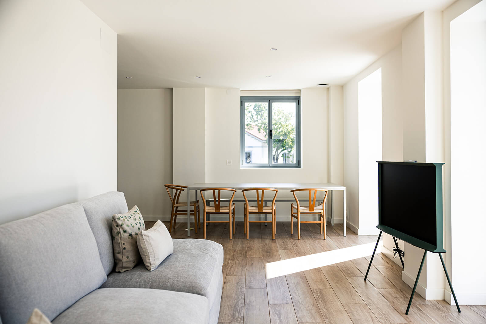 Rehabilitación planta baja de edificio principal Villa Delfina, en Somió, Gijón