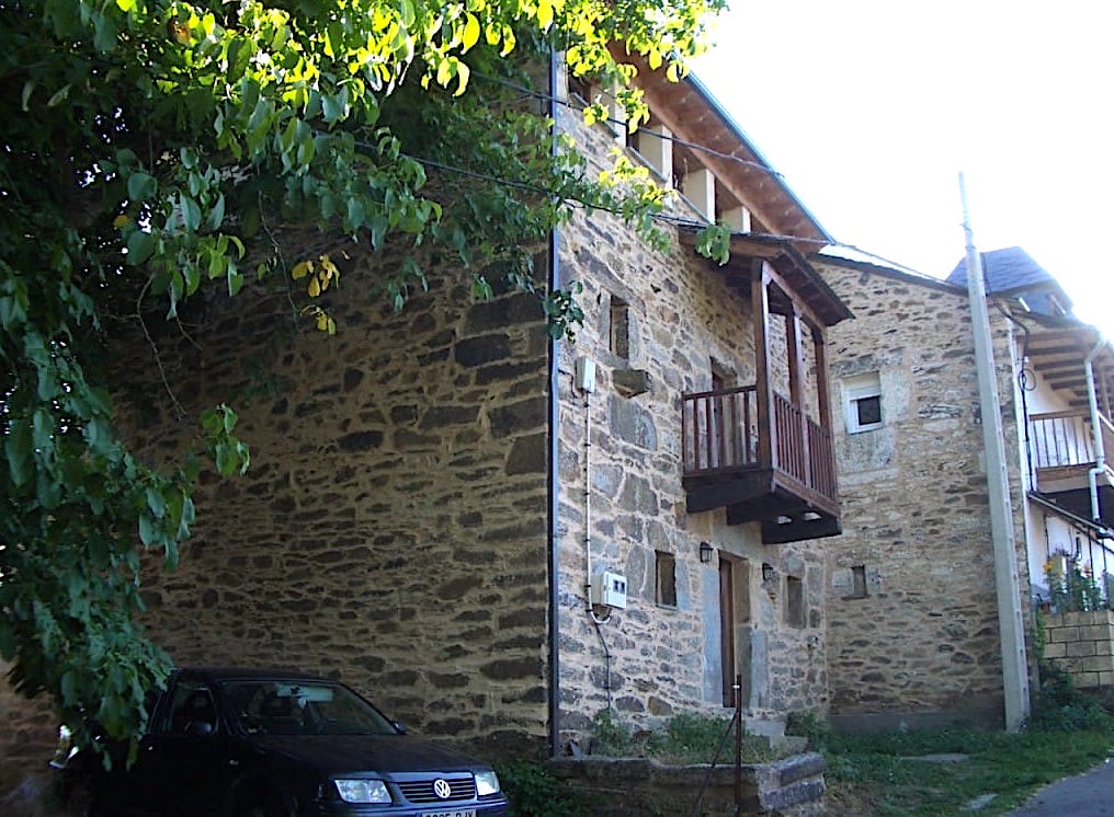 Rehabilitacion vivienda en Castellanos de Sanabria por arquitecto Asturias Dolmen