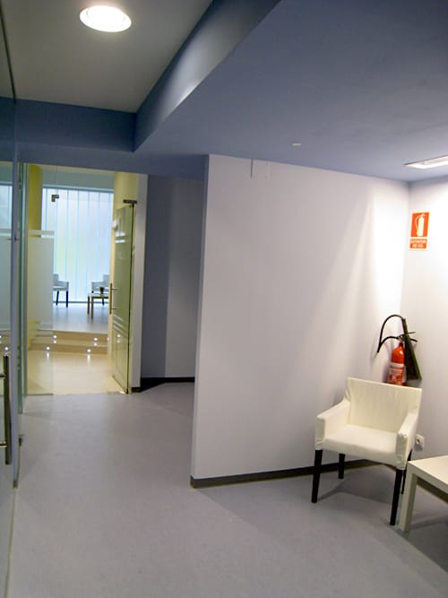 Sala espera clinica dental Avda de Castilla Gijon