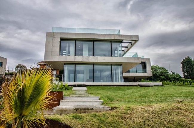 Vivienda de lujo en El Rinconín Gijón diseño de Dolmen Arquitectos arquitectura e interiorismo en Asturias