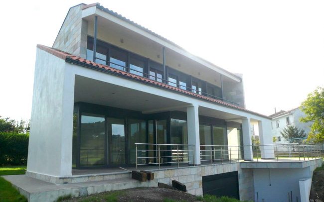 Vivienda nueva en Villaviciosa Asturias obra del estudio de arquitectura Dolmen Arquitectos