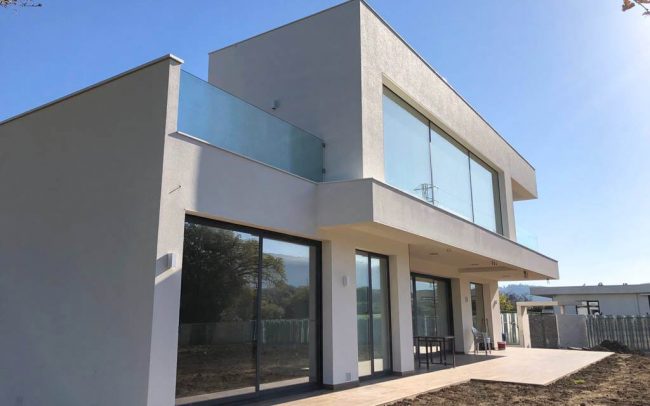 Vivienda unifamiliar aislada en Santurio Gijón diseño de Dolmen Arquitectos de Asturias