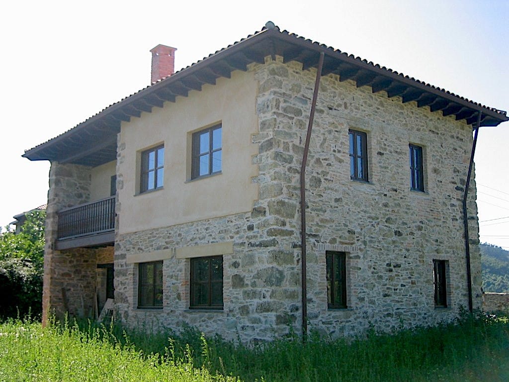 vivienda-unifamiliar-en-el-pueblo-de-cudillero-asturias-para-restaurar