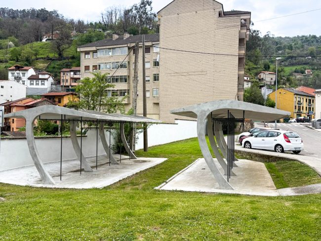 Cobertizo bicicletas mineros, Dolmen Arquitectos