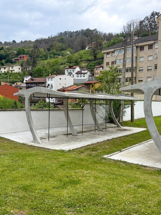 Cobertizo bicicletas Pozo San José, Dolmen Arquitectos