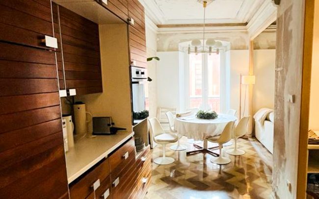cocina comedor vivienda reformada estilo vintage Gijón