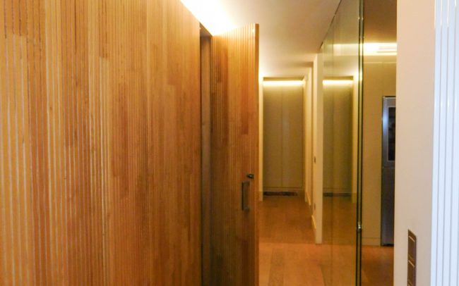 pasillo reforma interior piso clásico Oviedo