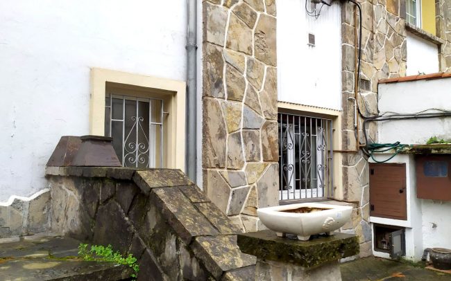 Reforma de zona patio de vivienda unifamiliar en Gijón